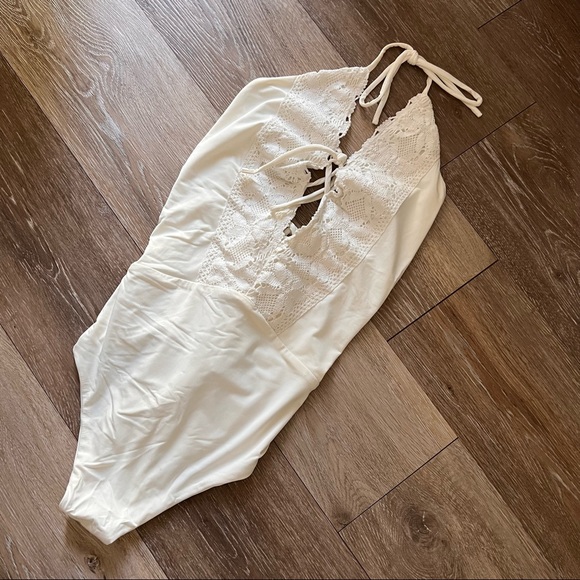 Lulus Other - White one piece Swimsuit